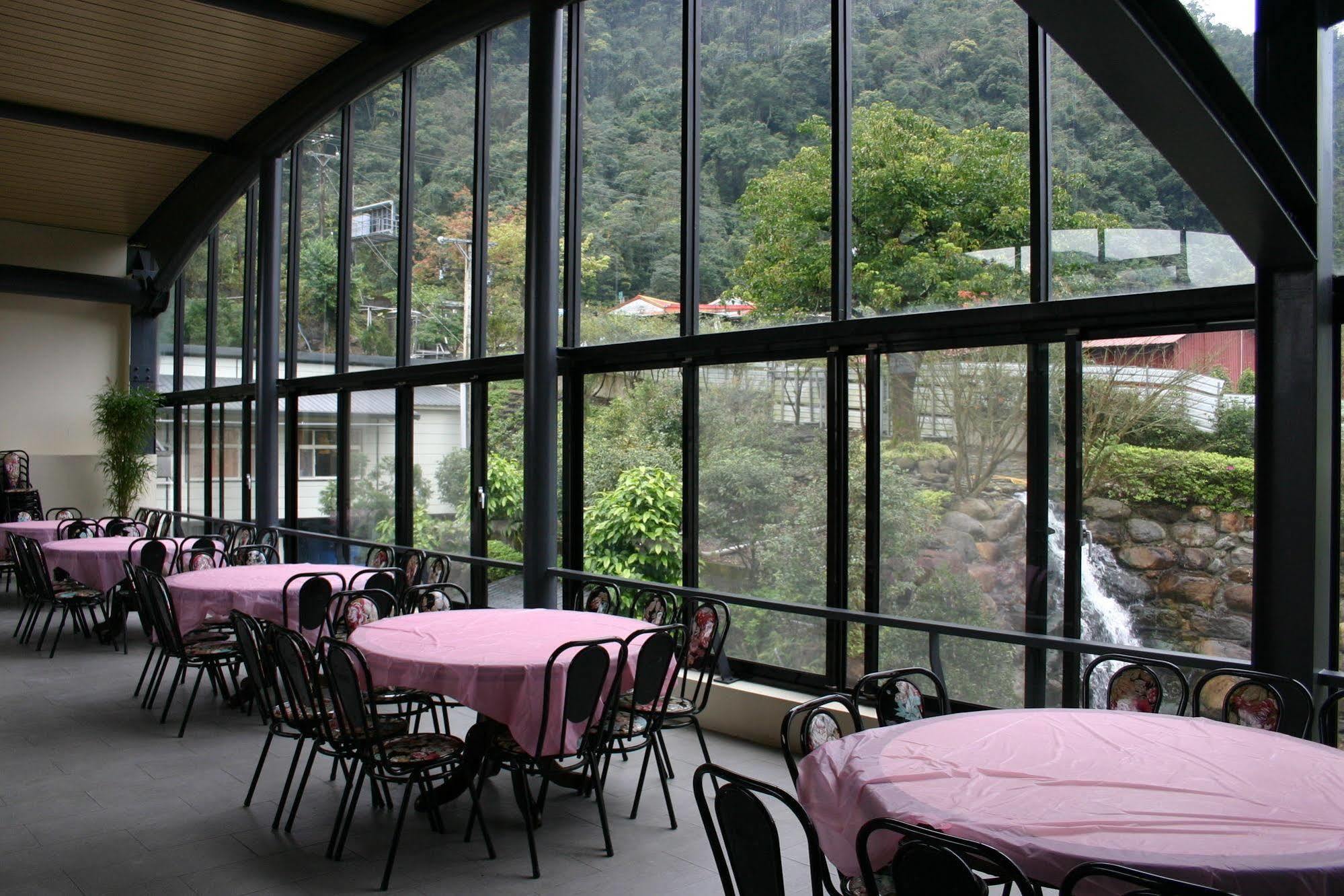 Ying Shih Guest House Датун Екстериор снимка